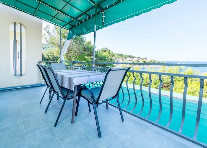 Fenix Apartment *