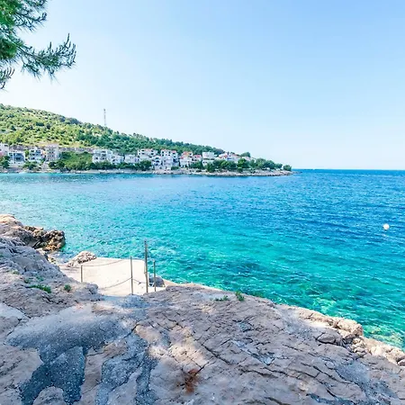 Apartman Fenix *
