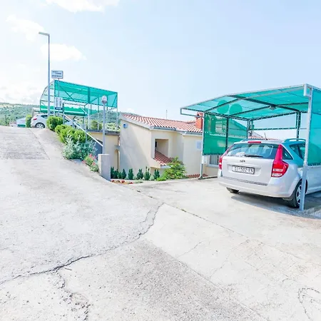 Fenix Apartman Mitlo